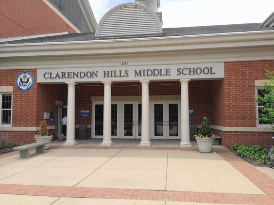 Clarendon Hills Middle School Graduation 2023